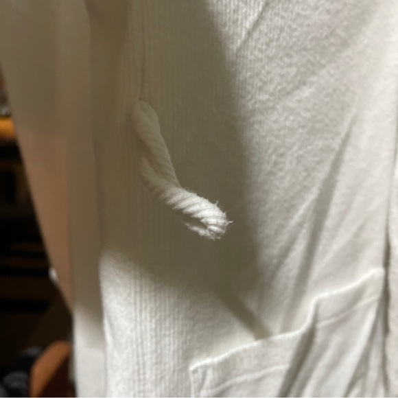 karen neuburger white robe sz 8 missing belt ribbed hotel style - Picture 3 of 5